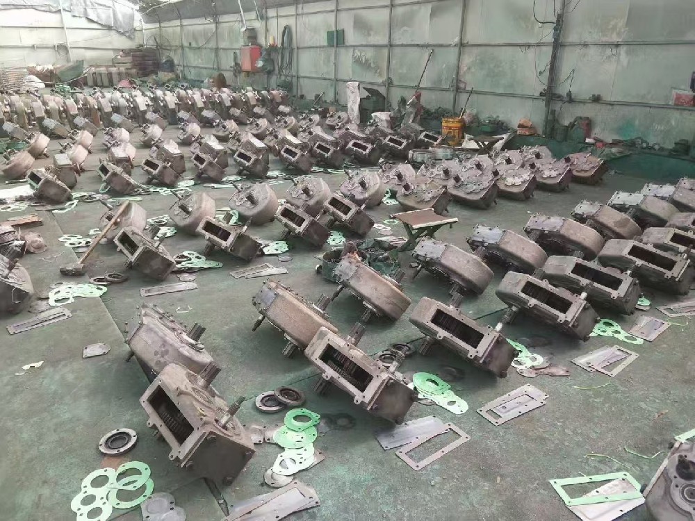 卷簾機組裝車間